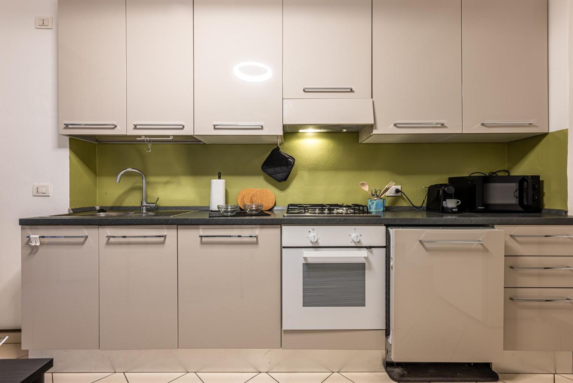 Cortivo House - Magenta 81 Apartment Milan Luaran gambar