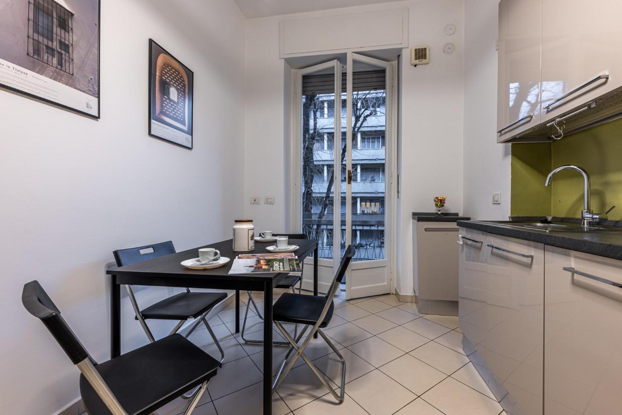 Cortivo House - Magenta 81 Apartment Milan Luaran gambar