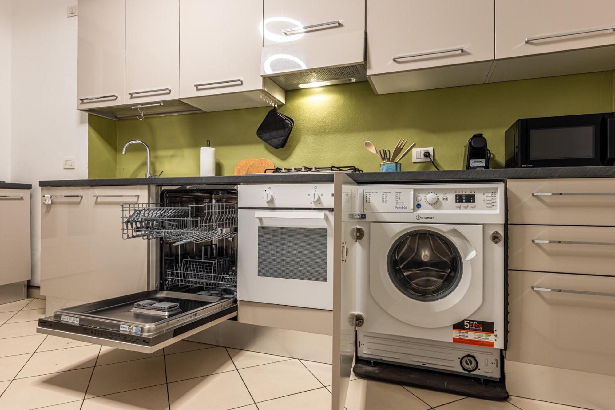 Cortivo House - Magenta 81 Apartment Milan Luaran gambar